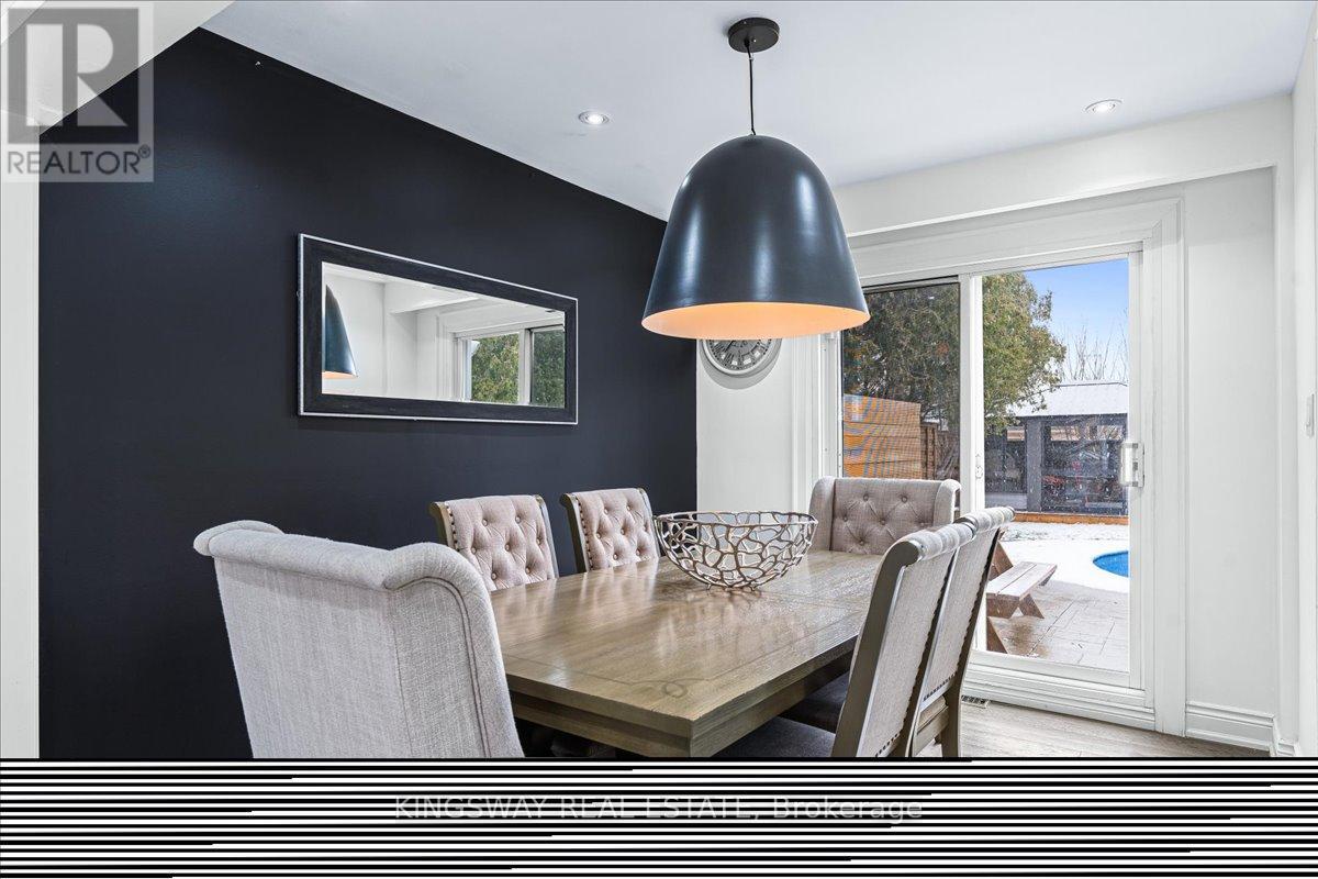 2594 Bromsgrove Road, Mississauga, Ontario  L5J 1M2 - Photo 7 - W12484495