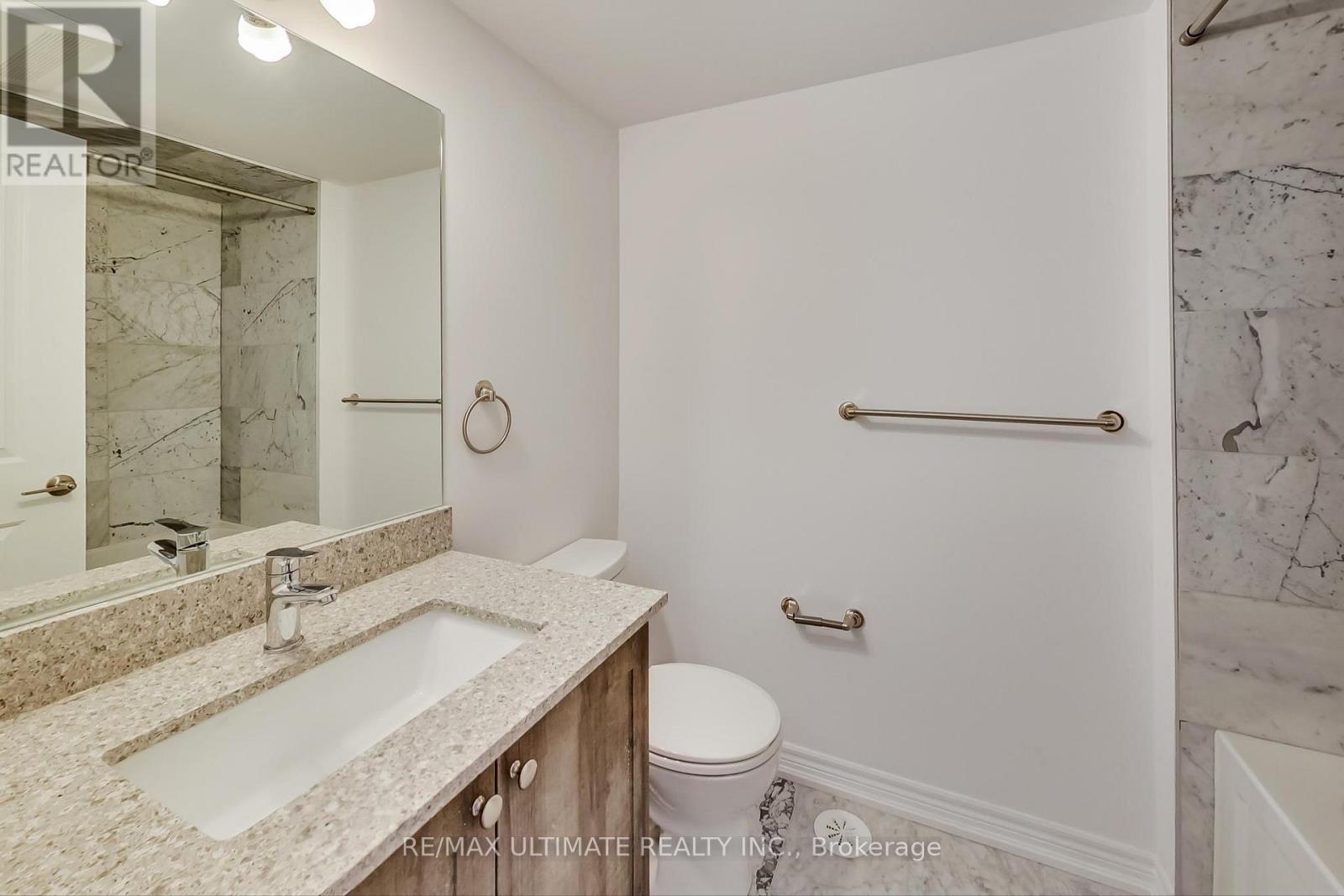 214 - 370 Hopewell Avenue, Toronto, Ontario  M6E 2S2 - Photo 15 - W12484512