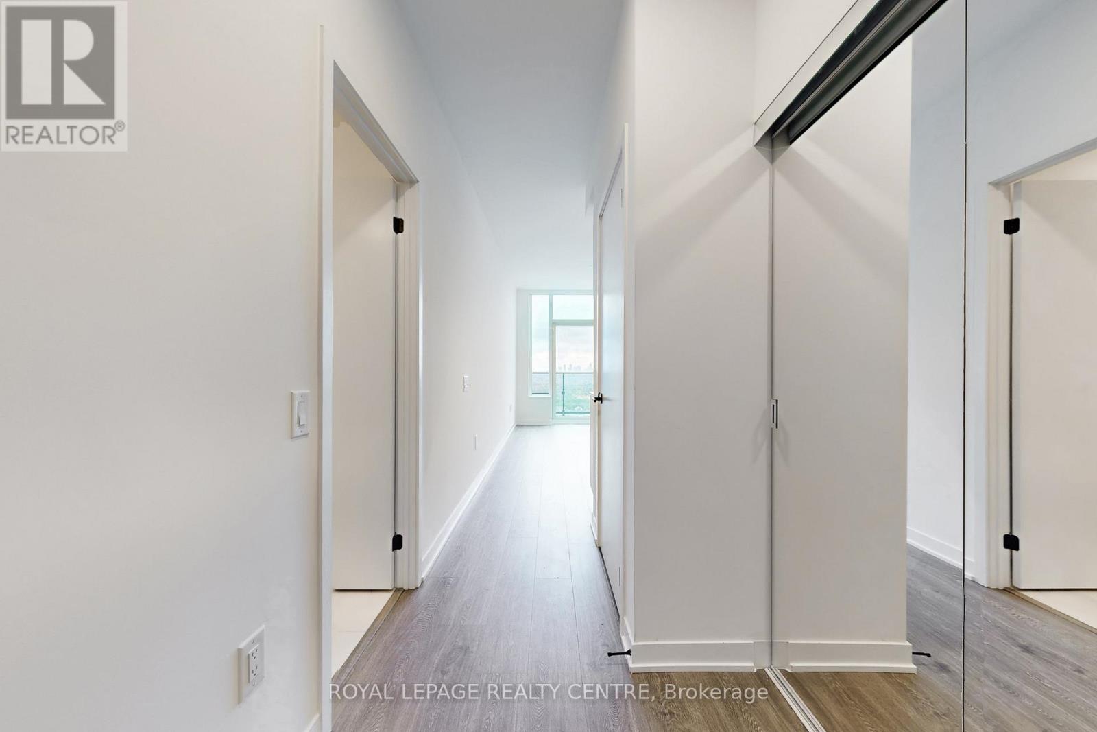 2702 - 2495 Eglinton Avenue W, Mississauga, Ontario  L5M 2T2 - Photo 20 - W12484526