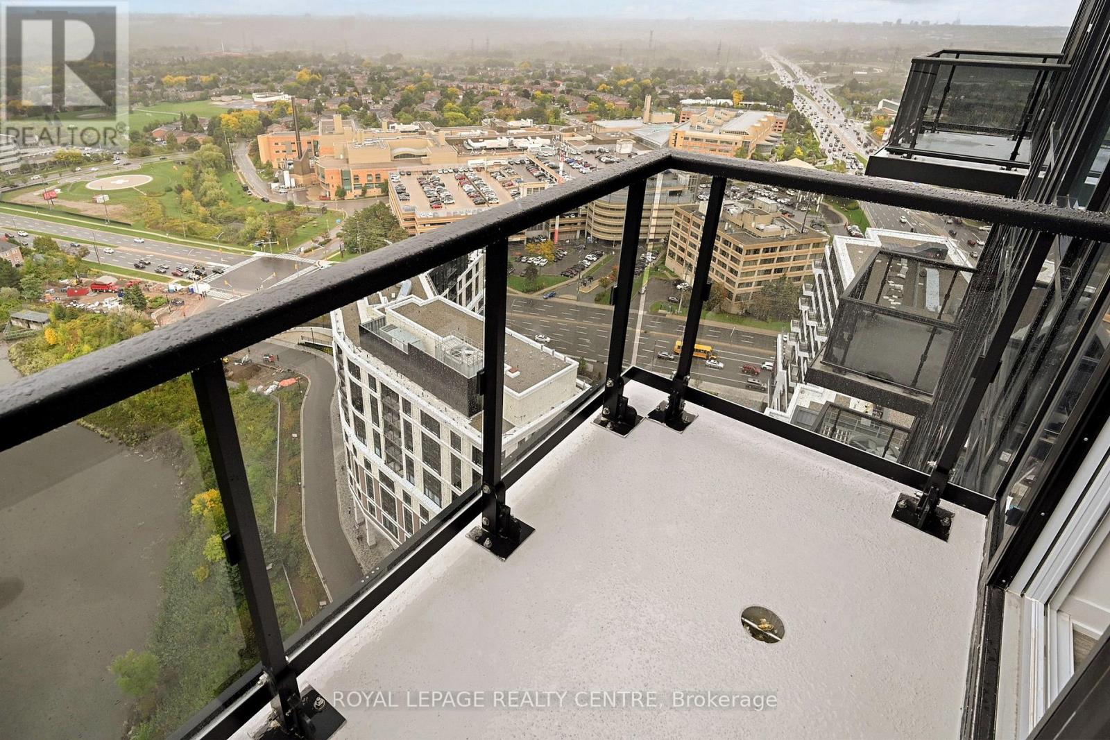 2702 - 2495 Eglinton Avenue W, Mississauga, Ontario  L5M 2T2 - Photo 22 - W12484526