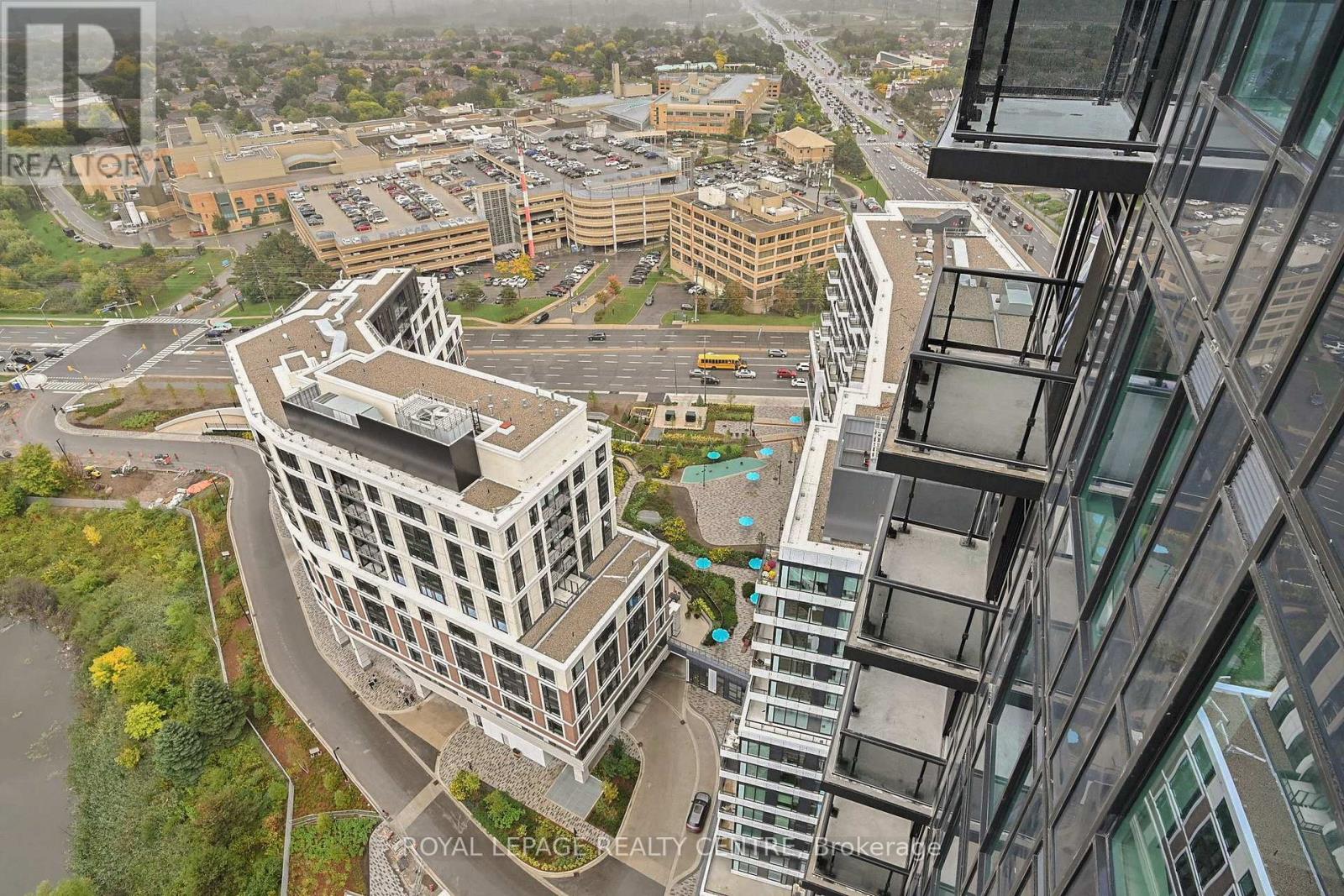2702 - 2495 Eglinton Avenue W, Mississauga, Ontario  L5M 2T2 - Photo 24 - W12484526