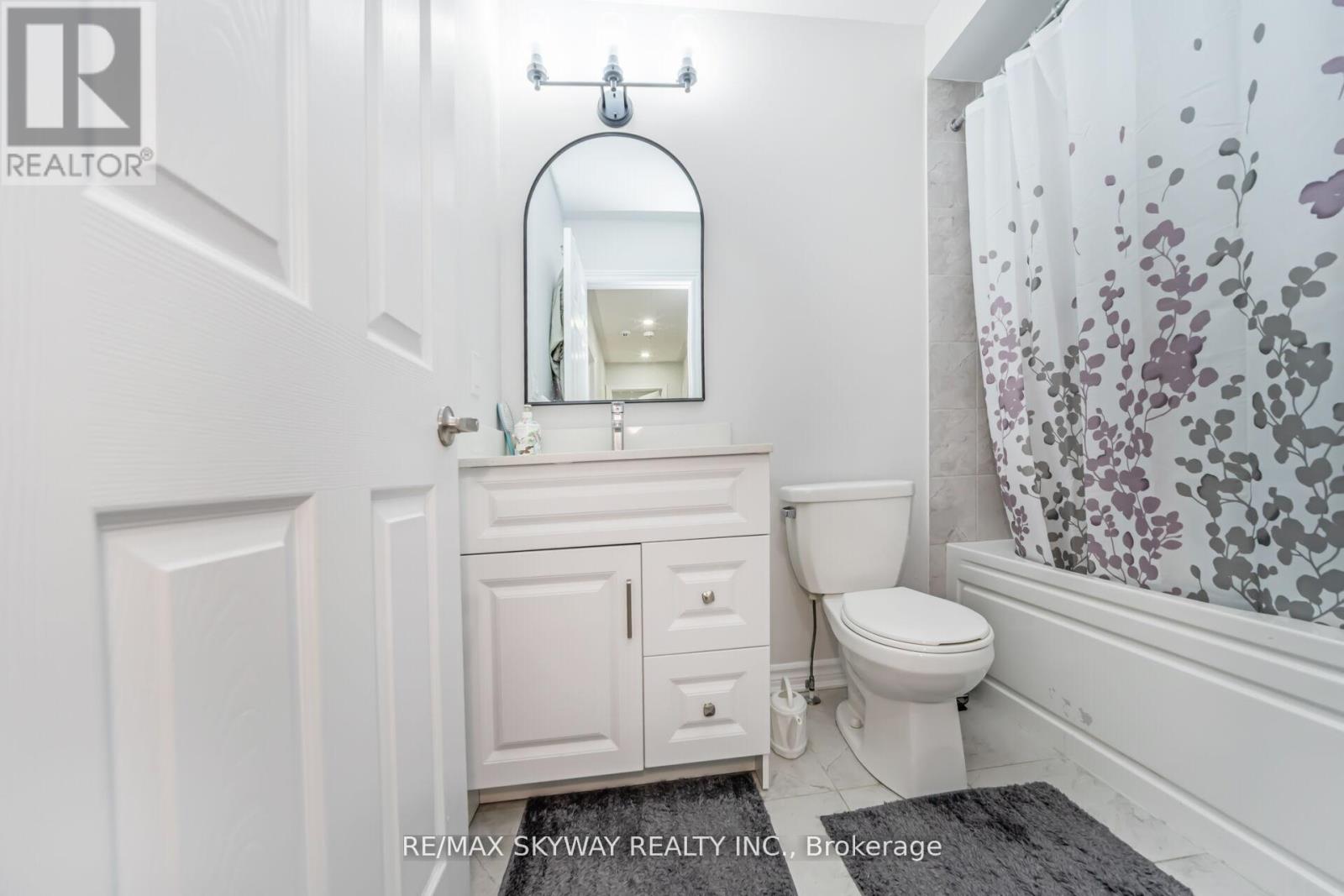 22 - 200 Veterans Drive, Brampton, Ontario  L7A 4S6 - Photo 26 - W12484527