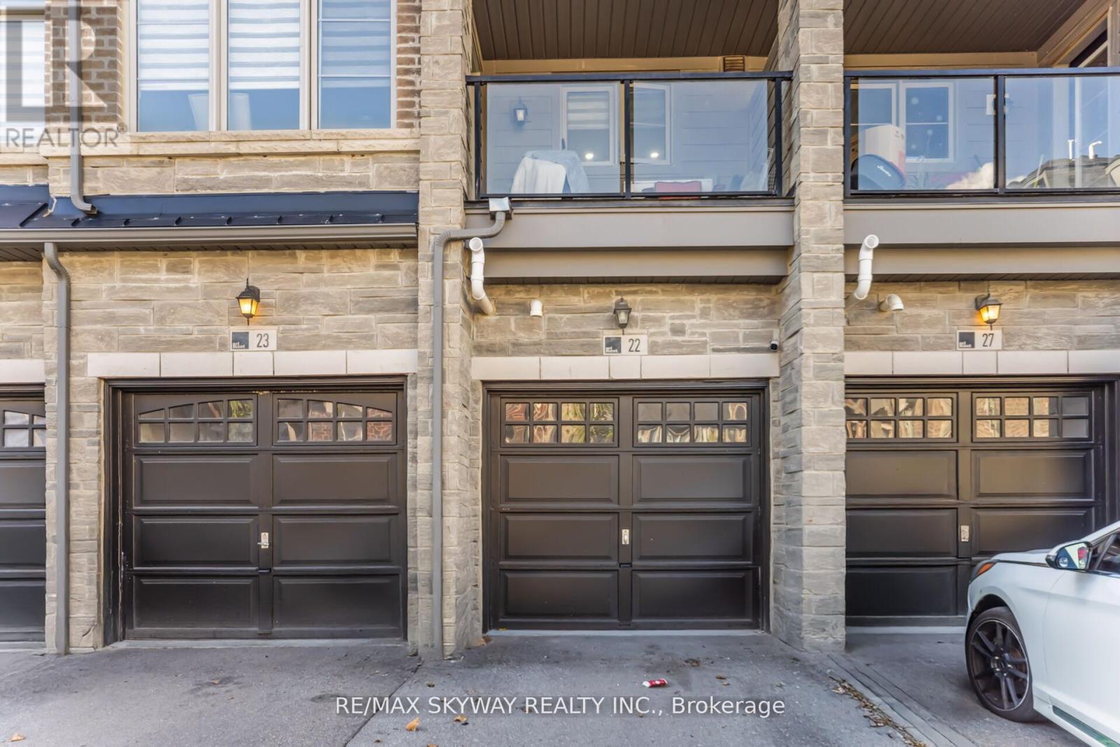 22 - 200 Veterans Drive, Brampton, Ontario  L7A 4S6 - Photo 38 - W12484527