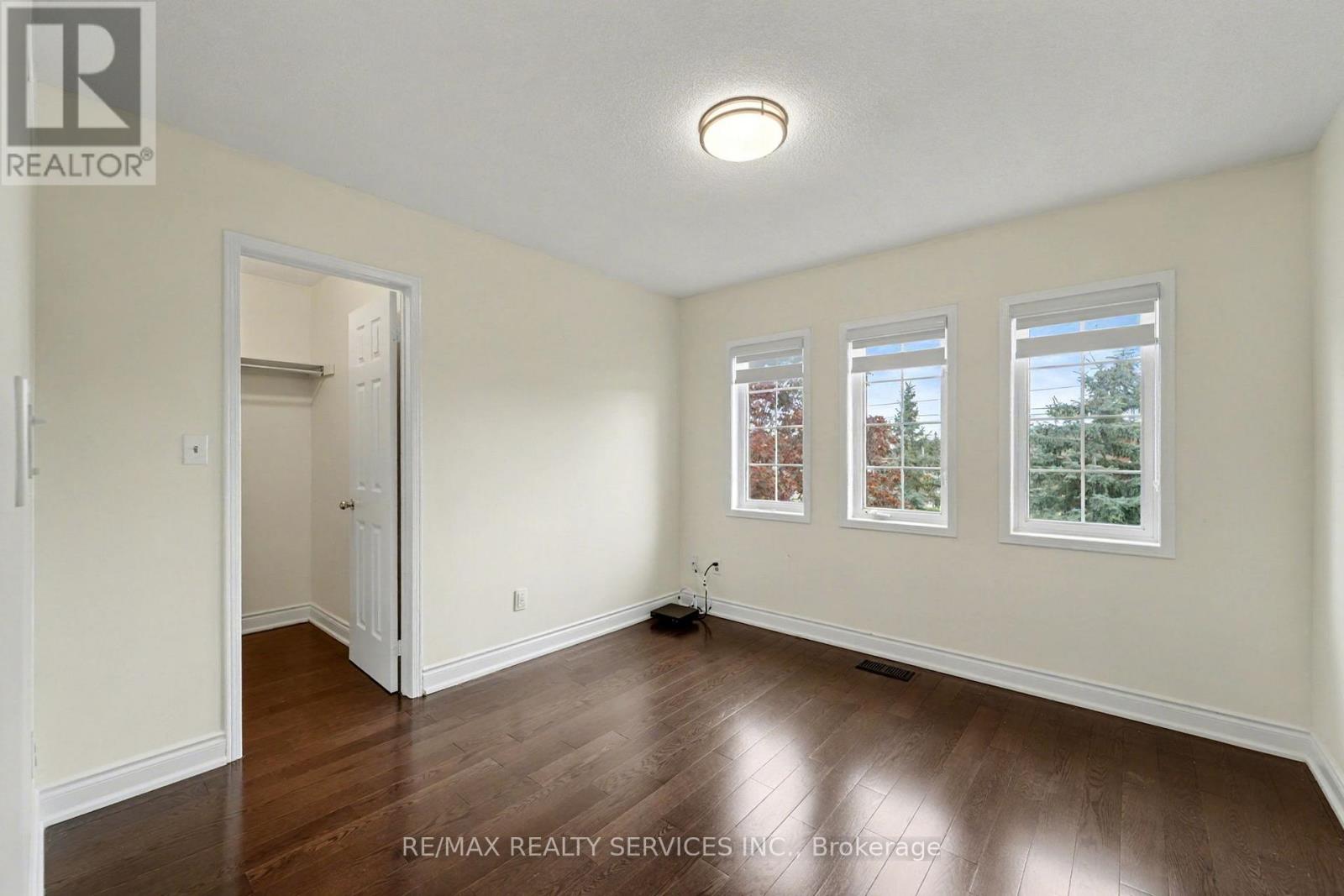 Main - 1032 Blueheron Boulevard, Mississauga, Ontario  L5V 2J8 - Photo 19 - W12484535