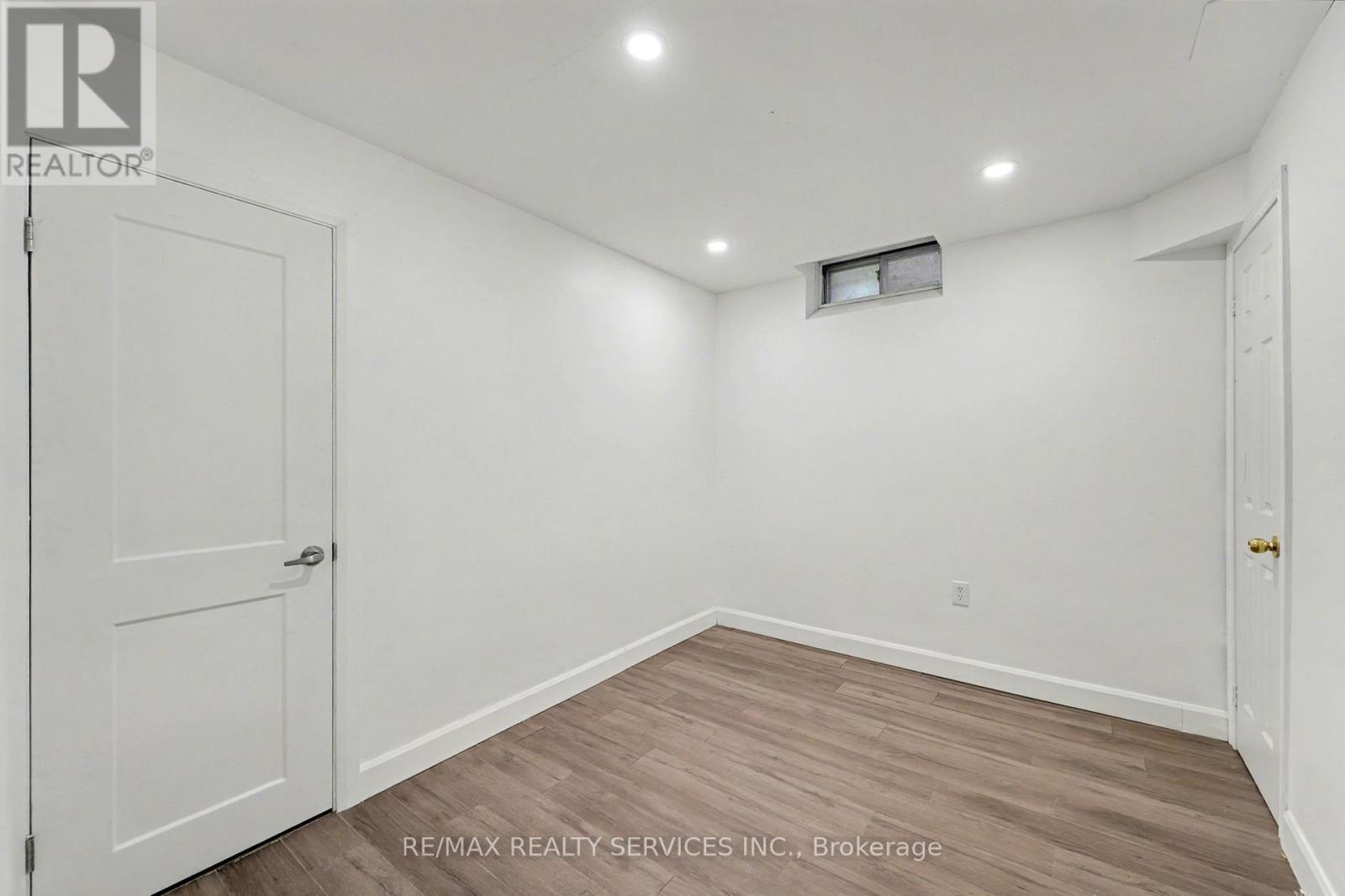 Bsmt - 1032 Blueheron Boulevard, Mississauga, Ontario  L5V 2J8 - Photo 7 - W12484546