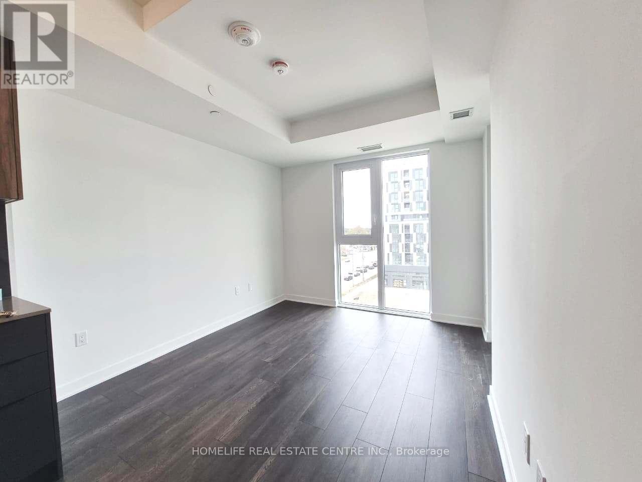 501 - 1037 The Queensway, Toronto, Ontario  M8Z 6C7 - Photo 5 - W12484564