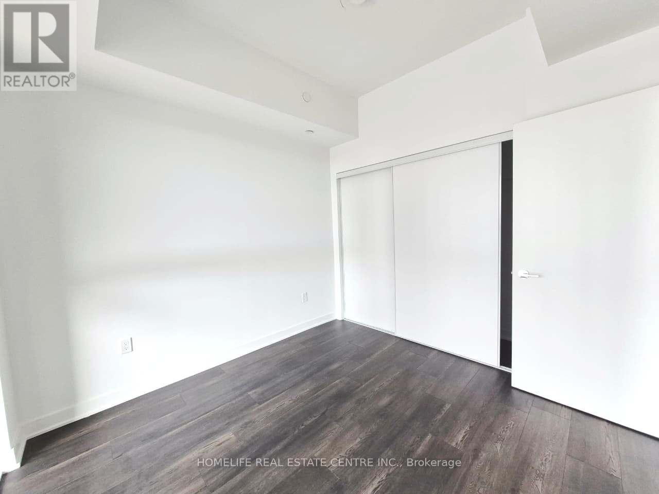 501 - 1037 The Queensway, Toronto, Ontario  M8Z 6C7 - Photo 7 - W12484564