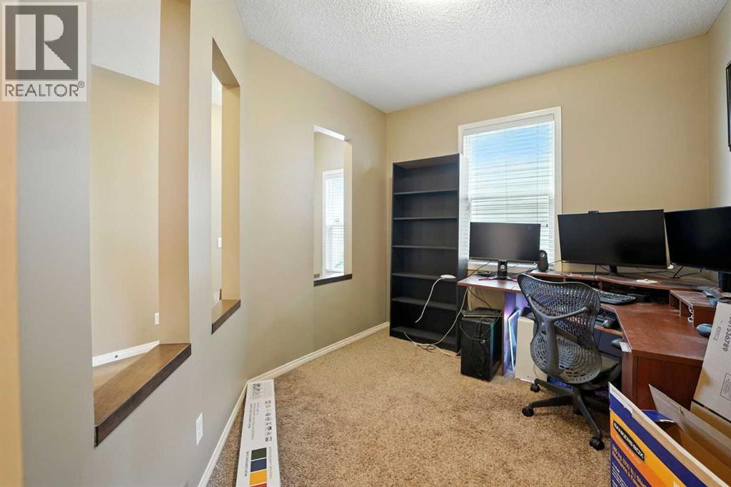 247 Copperpond Circle Se, Calgary, Alberta  T2Z 0L2 - Photo 14 - A2255211