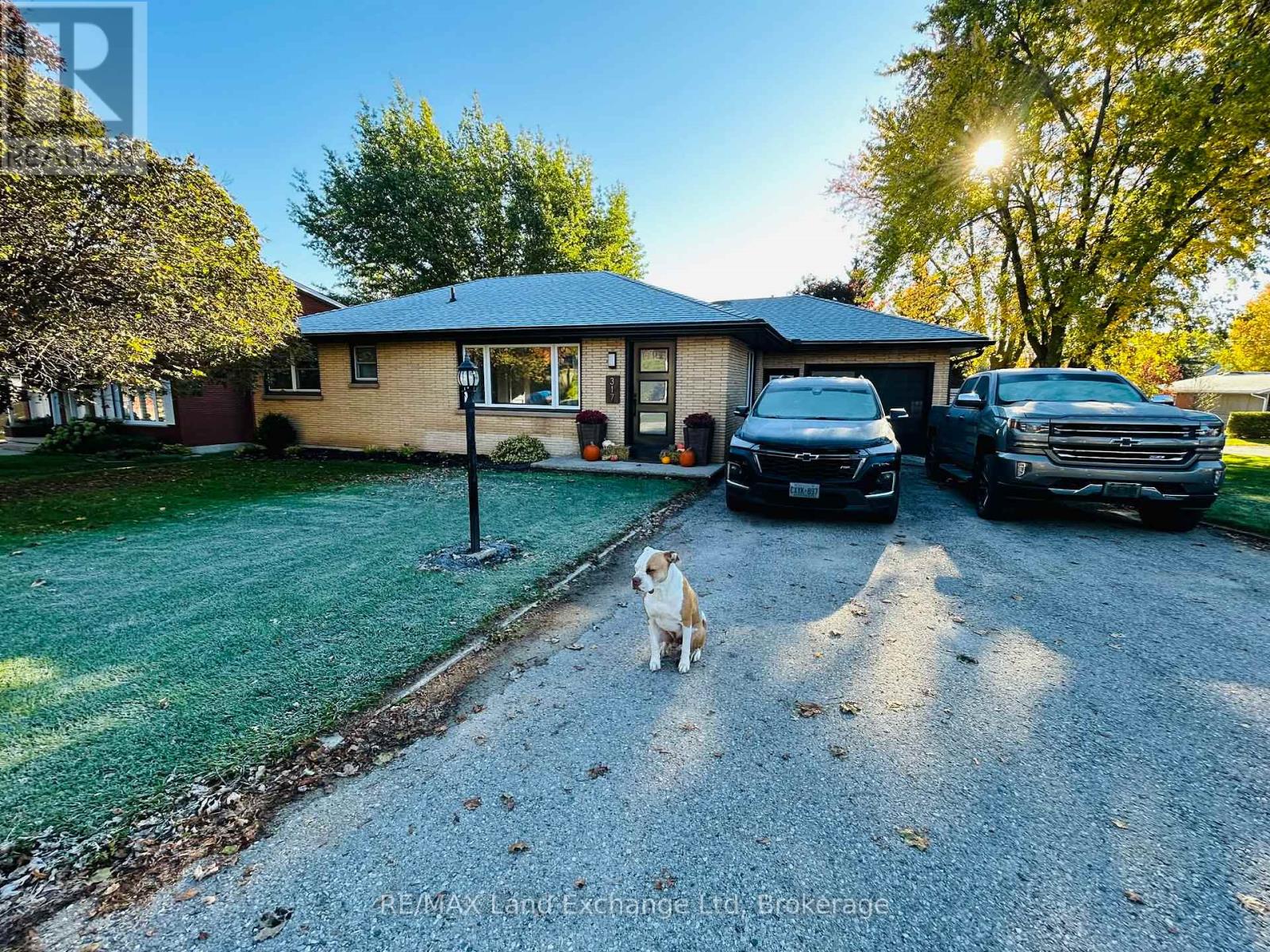 317 CARLING TERRACE, North Huron, Ontario
