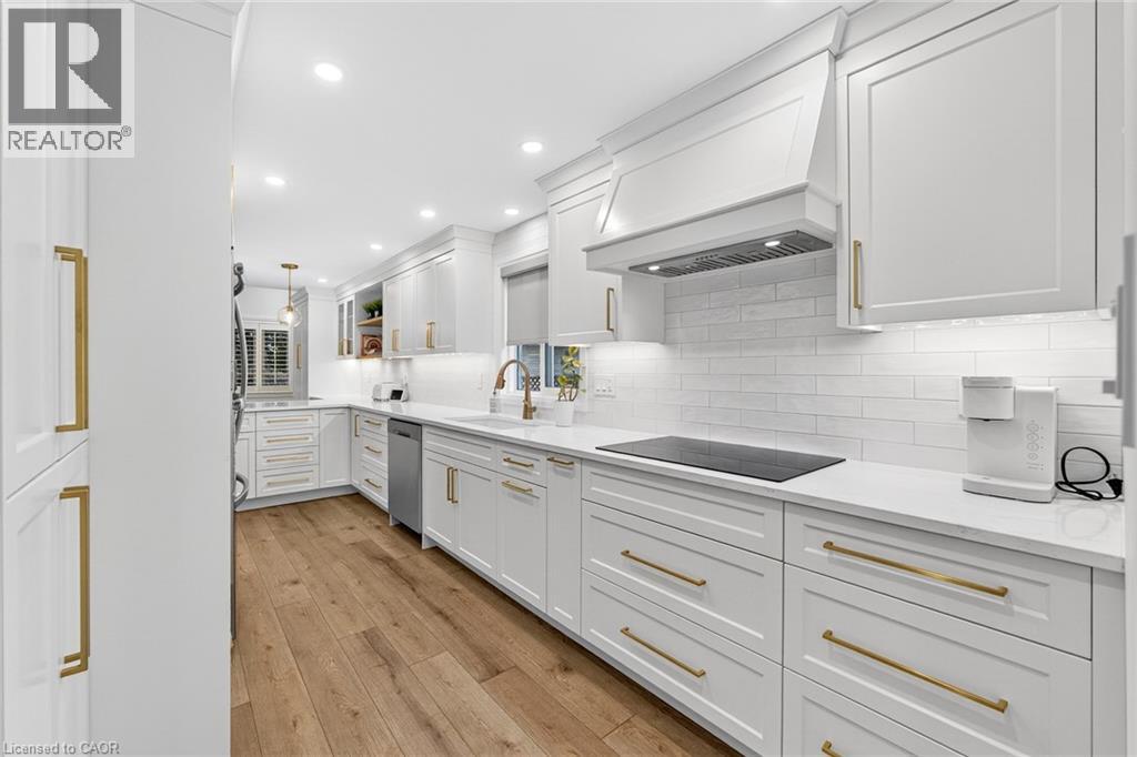 28 Endeavour Drive, Cambridge, Ontario  N3C 4C4 - Photo 9 - 40781593