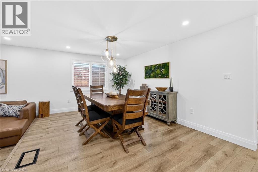 28 Endeavour Drive, Cambridge, Ontario  N3C 4C4 - Photo 13 - 40781593