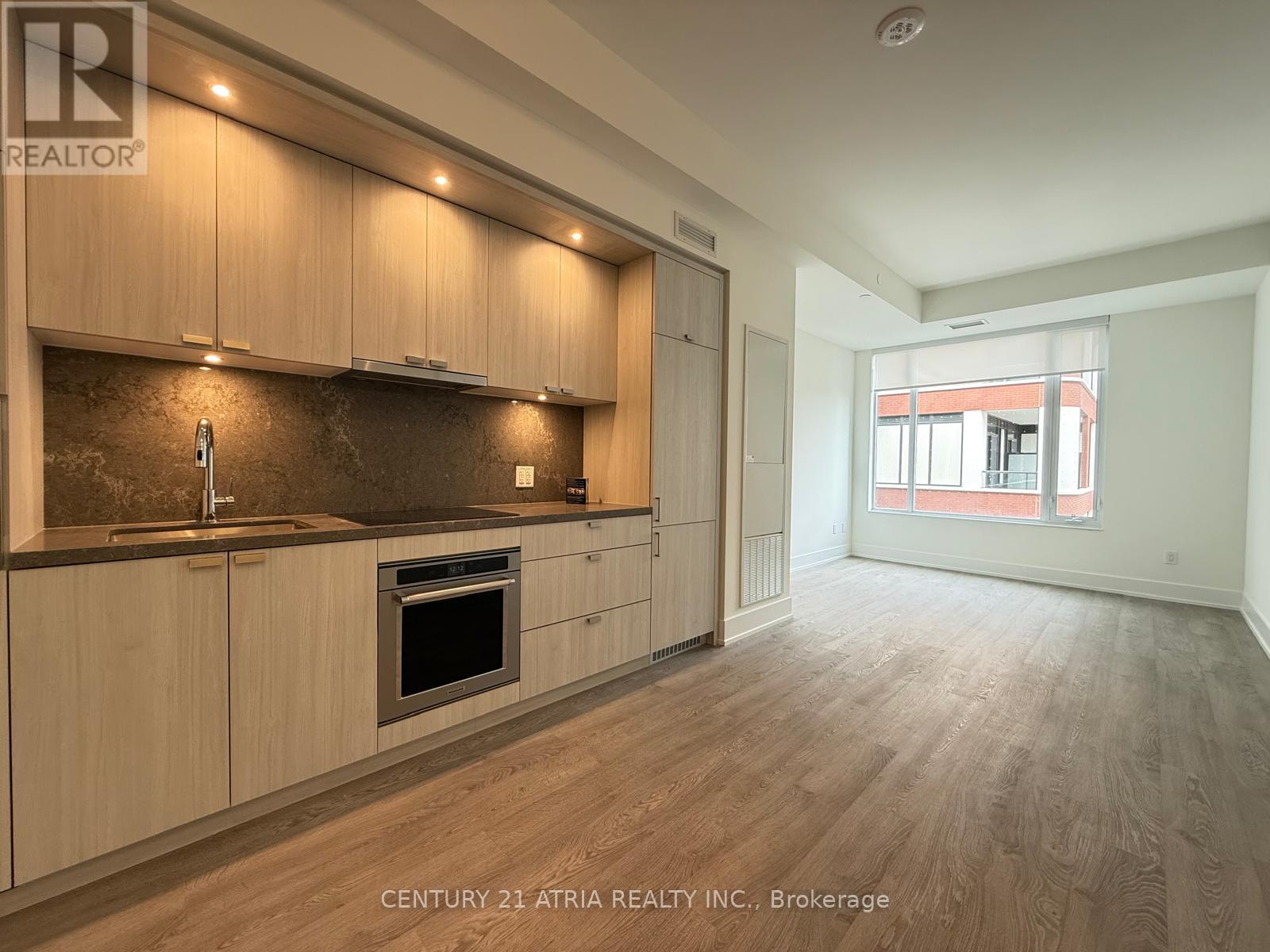 502 - 259 The Kingsway, Toronto, Ontario  M9A 0G2 - Photo 5 - W12484545