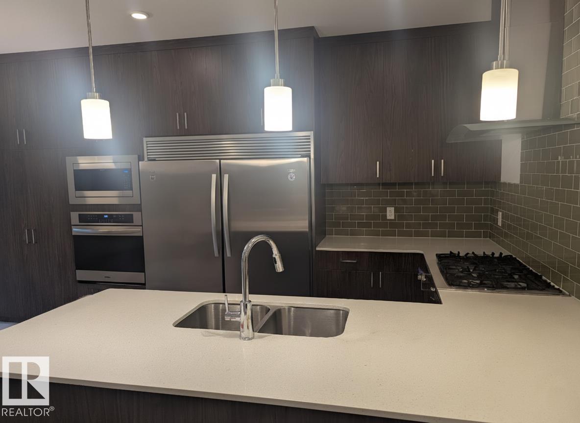 7340 179 Av Nw, Edmonton, Alberta  T5Z 0M7 - Photo 2 - E4463680