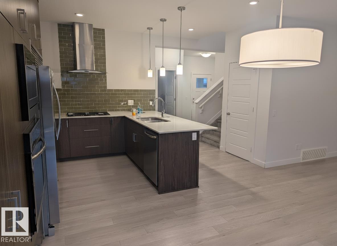 7340 179 Av Nw, Edmonton, Alberta  T5Z 0M7 - Photo 4 - E4463680