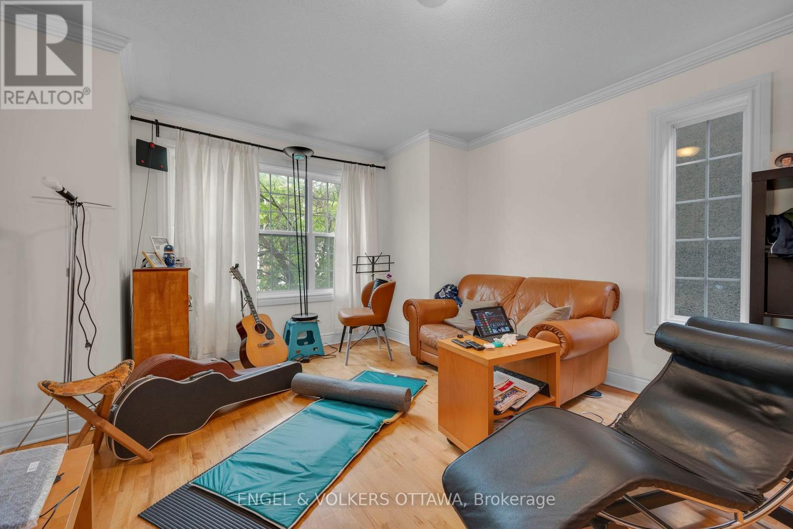 46 Ella Street, Ottawa, Ontario  K1S 2S4 - Photo 7 - X12484569