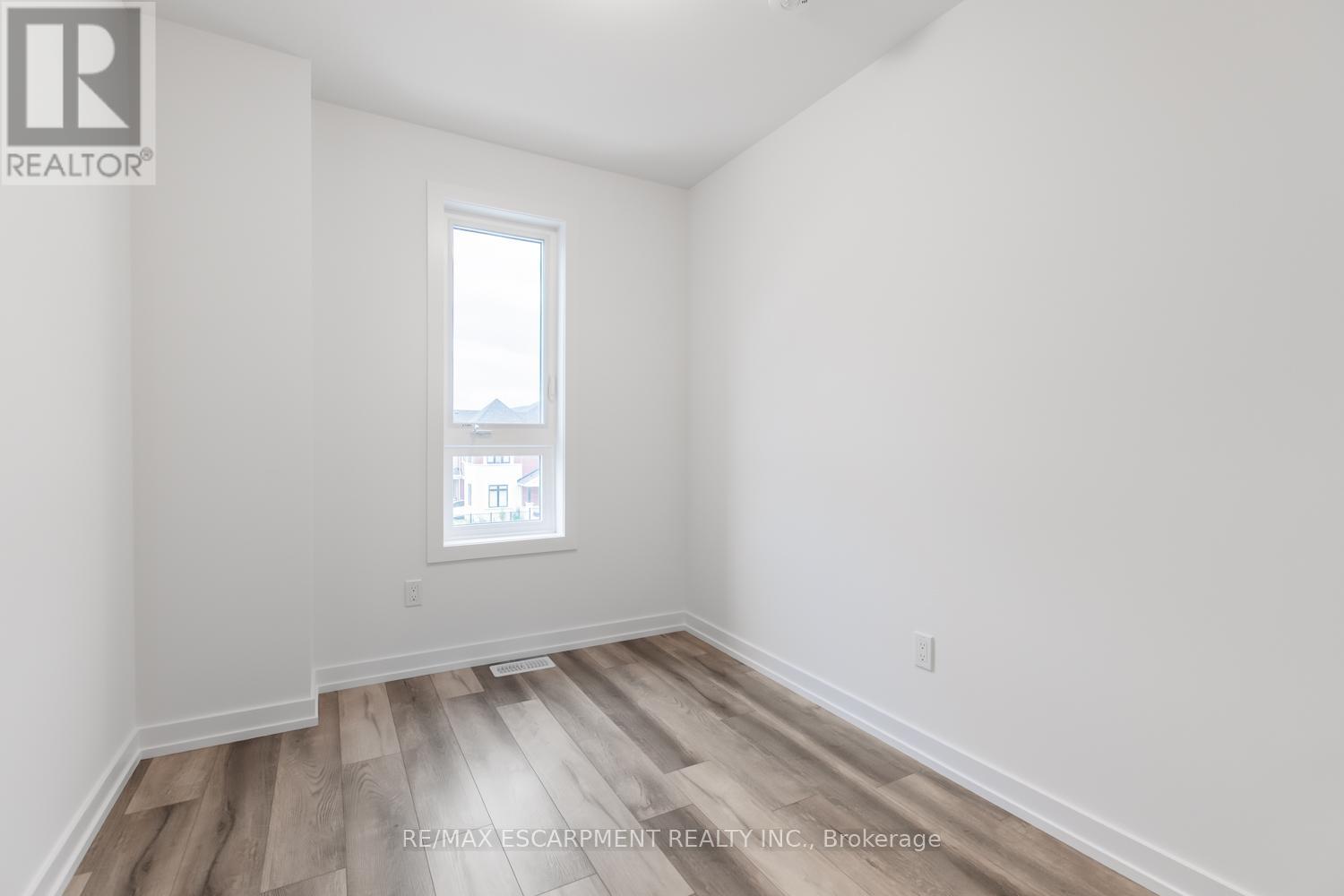 16 - 70 Kenesky Drive, Hamilton, Ontario  L0R 2H7 - Photo 28 - X12484529