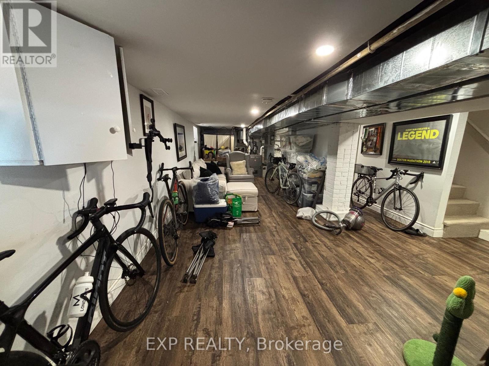 Main - 163 Wentworth Street N, Hamilton, Ontario  L8L 5V6 - Photo 14 - X12484550