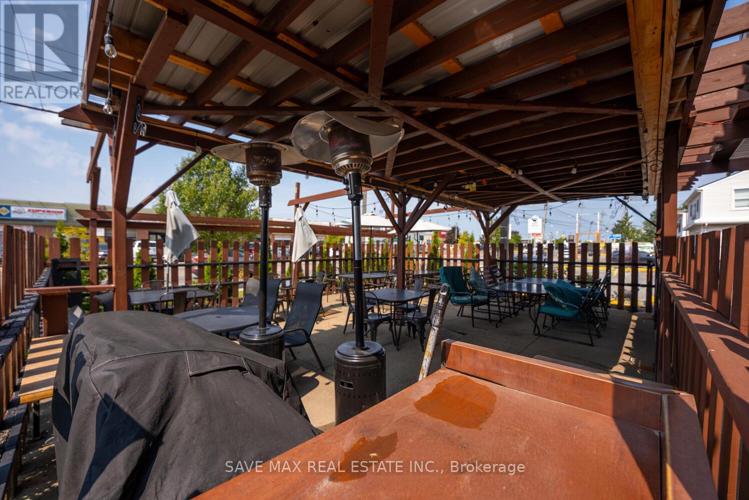 4 - 466 Merritt Street, St. Catharines, Ontario  L2P 1P3 - Photo 30 - X12484554