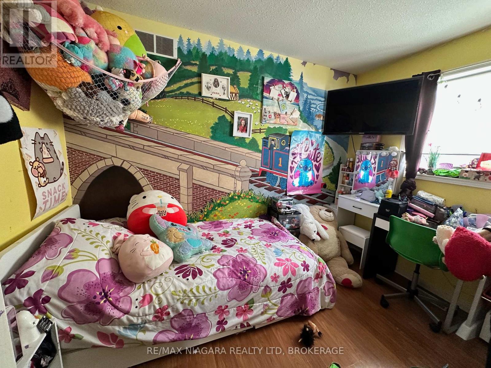 209 Autumn Crescent, Welland, Ontario  L3C 7K2 - Photo 15 - X12484570