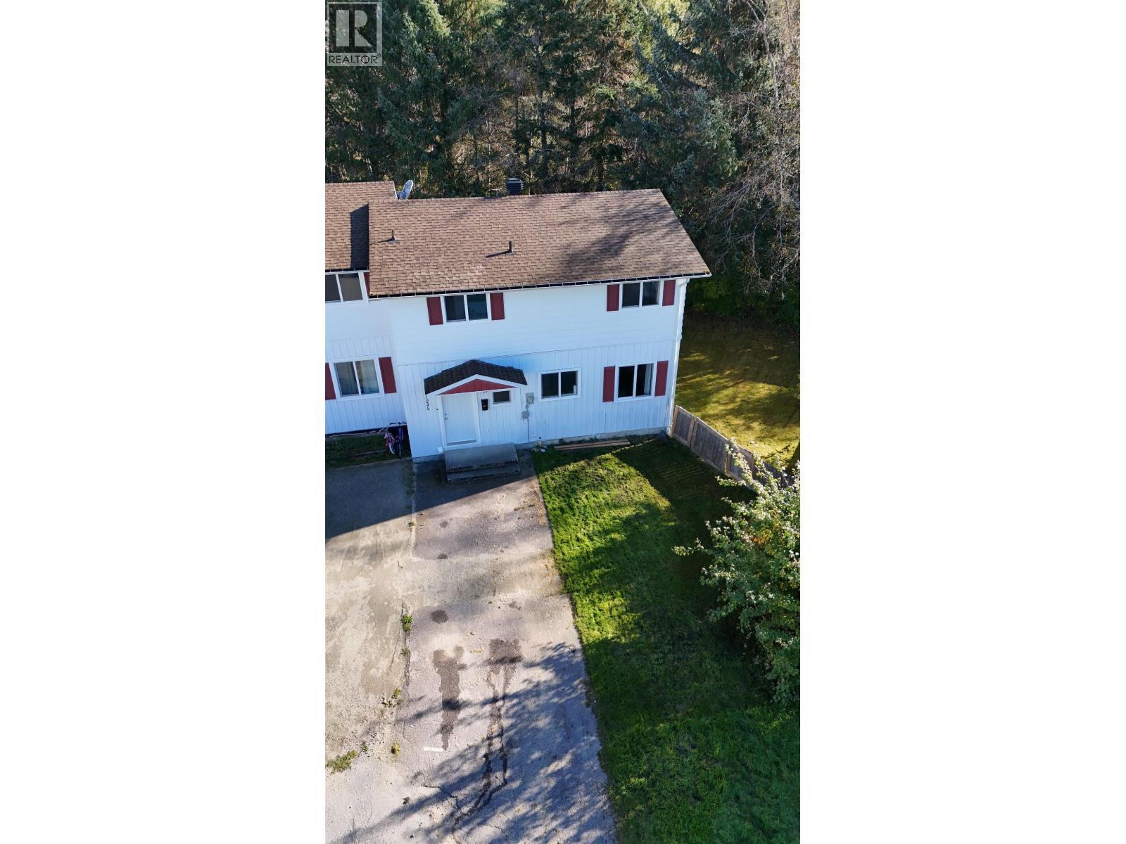 1335 TWEEDSMUIR AVENUE, Kitimat, British Columbia