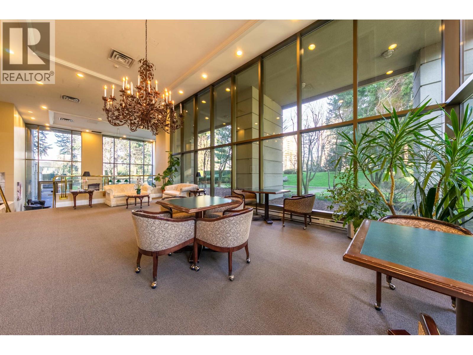 2401 6888 Station Hill Drive, Burnaby, British Columbia  V3N 4X5 - Photo 16 - R3062208