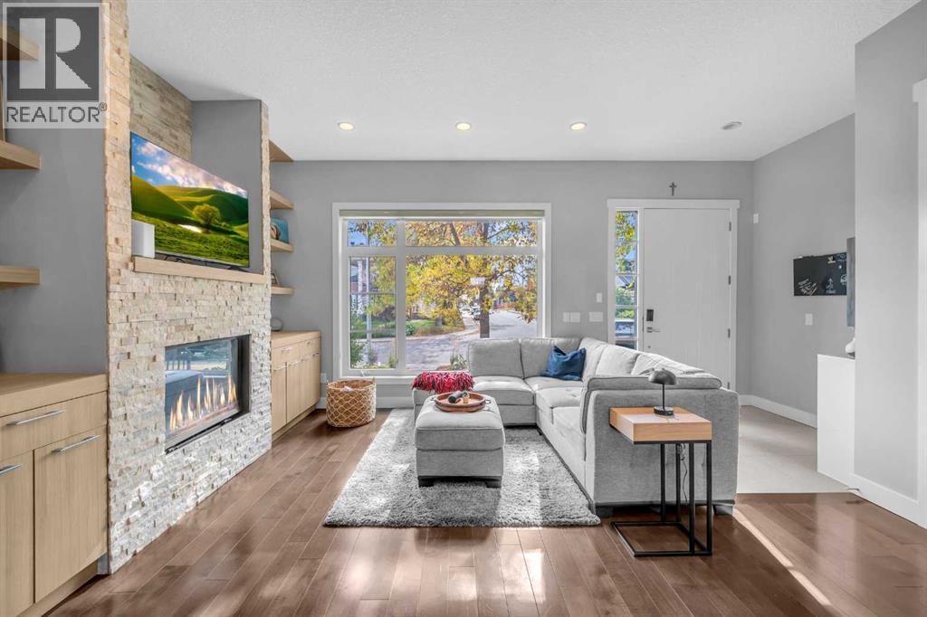 724 24 Avenue Nw, Calgary, Alberta  T2M 1X7 - Photo 5 - A2260769