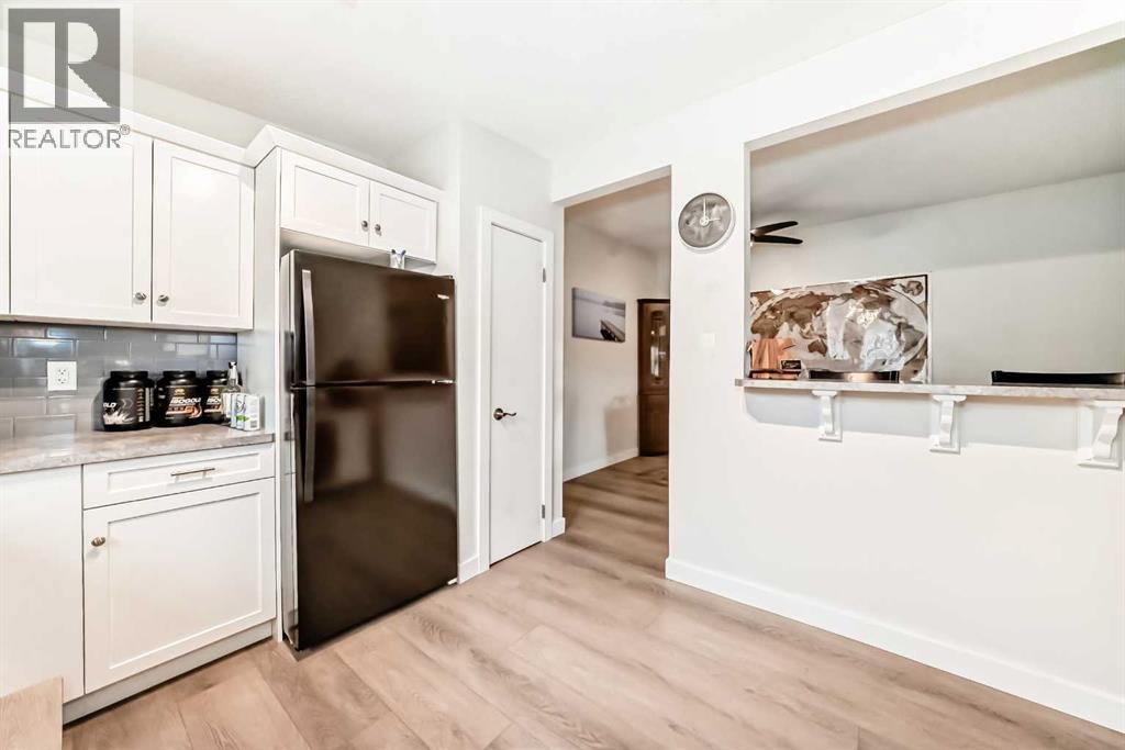 516 72 Avenue Nw, Calgary, Alberta  T2K 0P2 - Photo 12 - A2262717