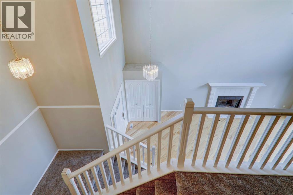 435 Douglas Ridge Mews Se, Calgary, Alberta  T2Z 2M4 - Photo 18 - A2262784