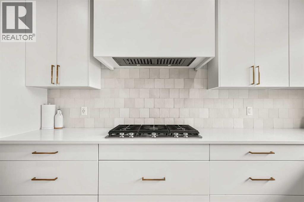 27 Bluerock Avenue Sw, Calgary, Alberta  T3M 2Z9 - Photo 12 - A2264396