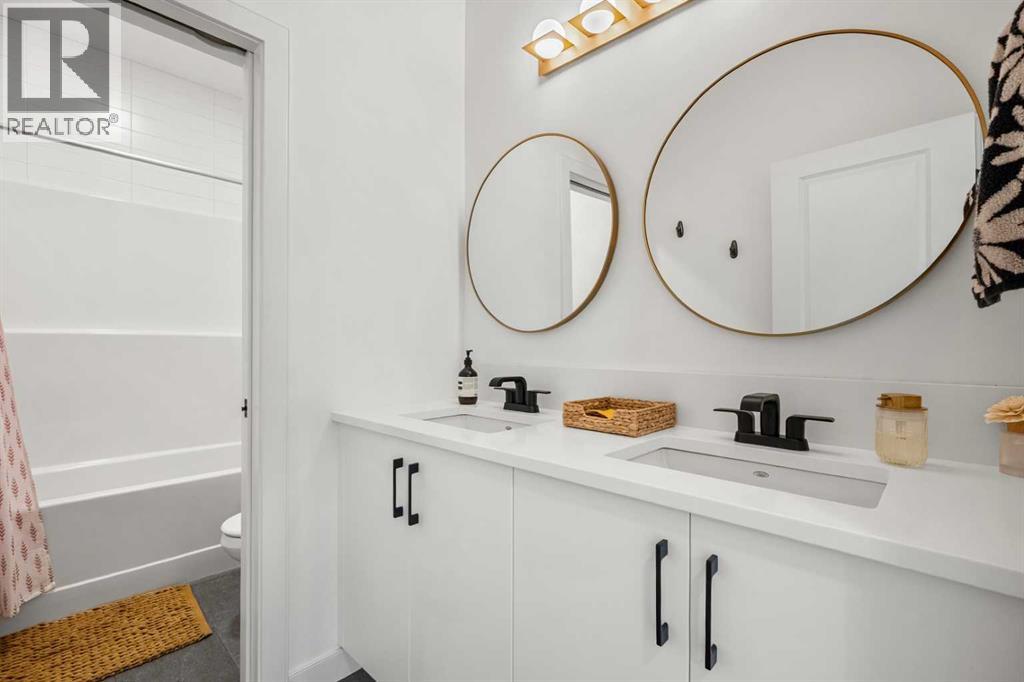 27 Bluerock Avenue Sw, Calgary, Alberta  T3M 2Z9 - Photo 34 - A2264396