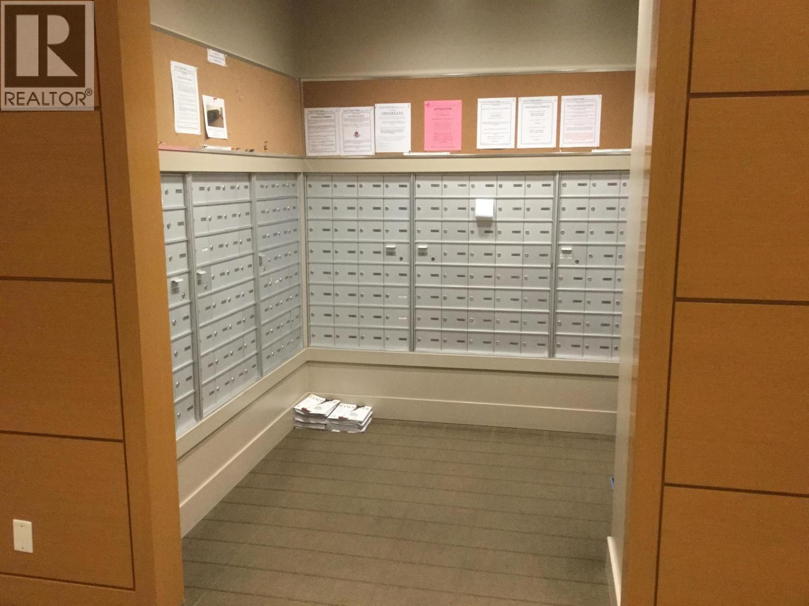 602 977 Mainland Street, Vancouver, British Columbia  V6B 2T3 - Photo 5 - R3062178