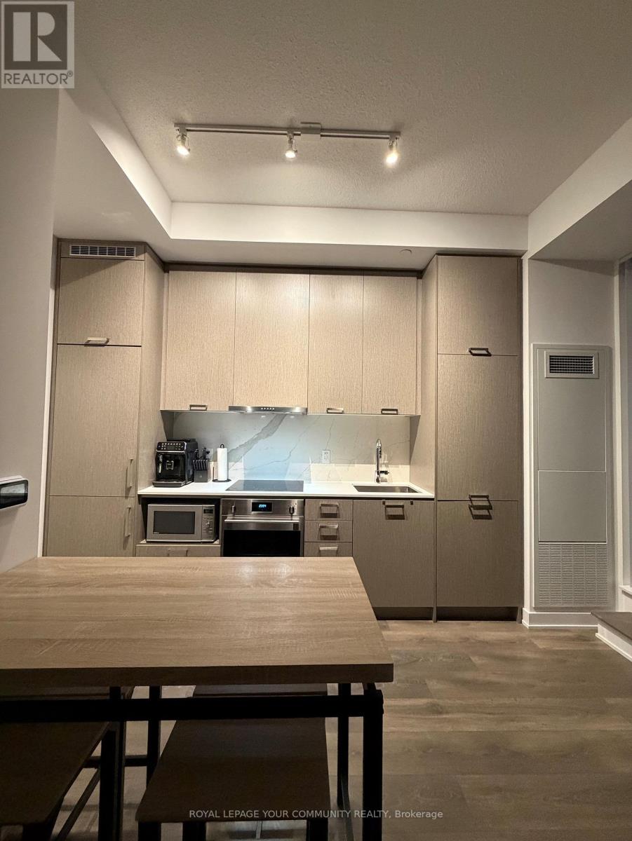 1209 - 10 Honeycrisp Crescent, Vaughan (Vaughan Corporate Centre), Ontario  L4K 0M7 - Photo 3 - N12484307