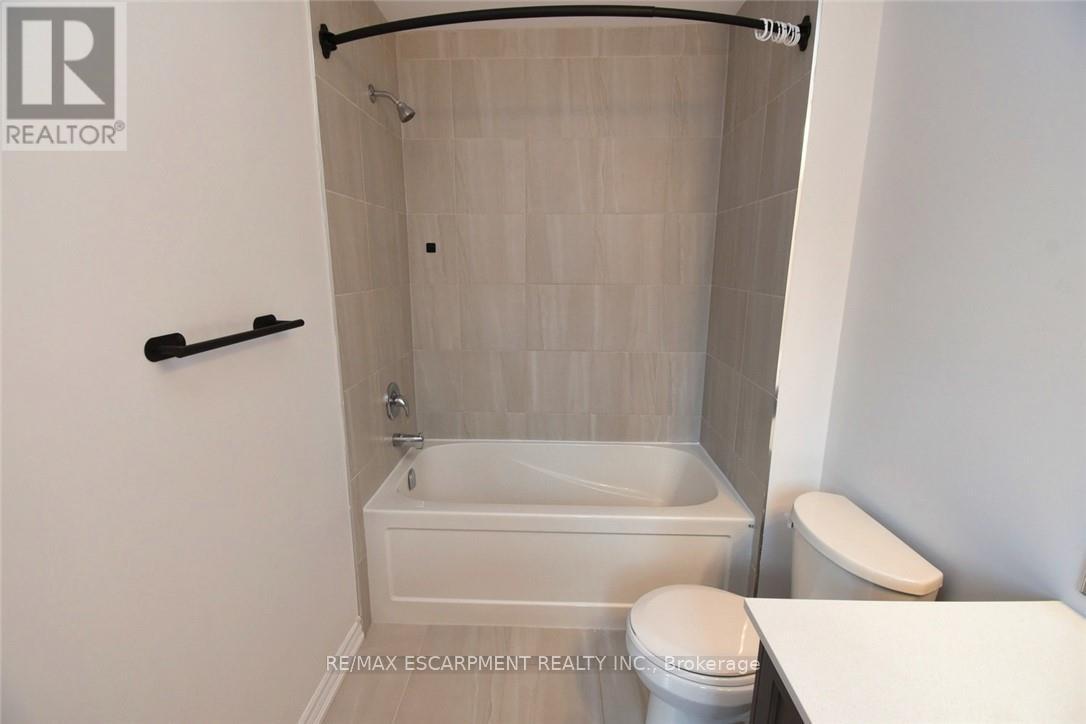 4 - 187 Wilson Street W, Hamilton, Ontario  L9G 1N4 - Photo 25 - X12484148