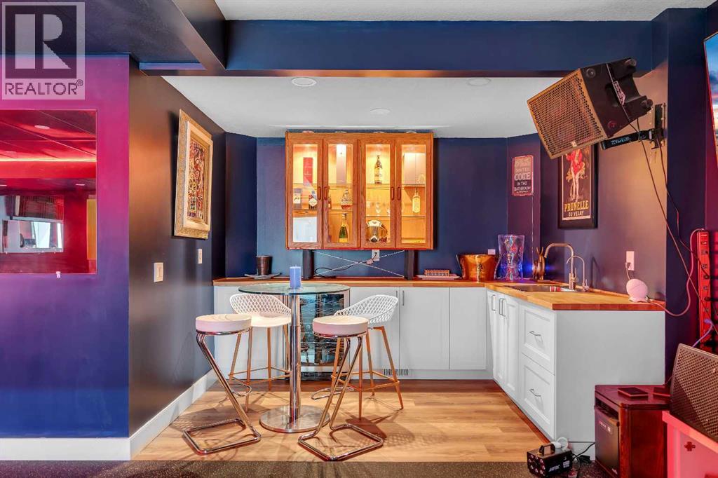 931 Shawnee Drive Sw, Calgary, Alberta  T2Y 2G8 - Photo 25 - A2245149