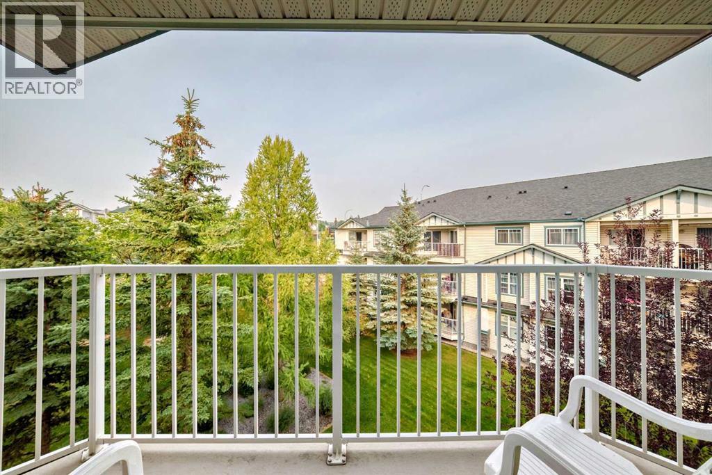 304, 7 Somervale View SW, Calgary, Alberta