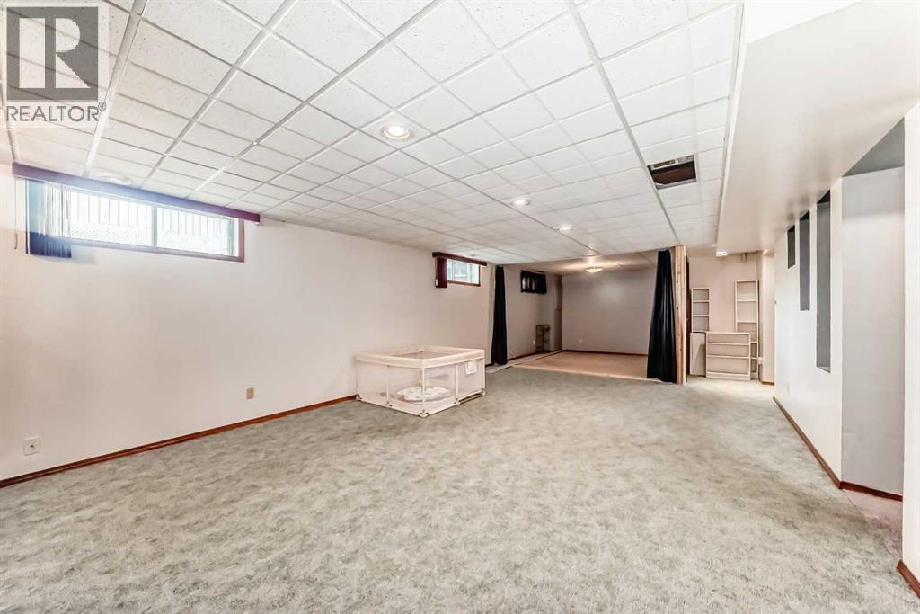 44 Gladstone Gardens Sw, Calgary, Alberta  T3E 7E4 - Photo 31 - A2255924