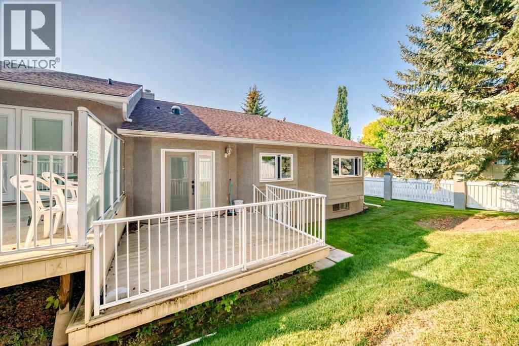 44 Gladstone Gardens Sw, Calgary, Alberta  T3E 7E4 - Photo 43 - A2255924