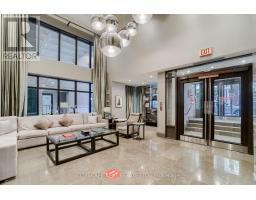 809 - 35 HAYDEN STREET, Toronto, Ontario