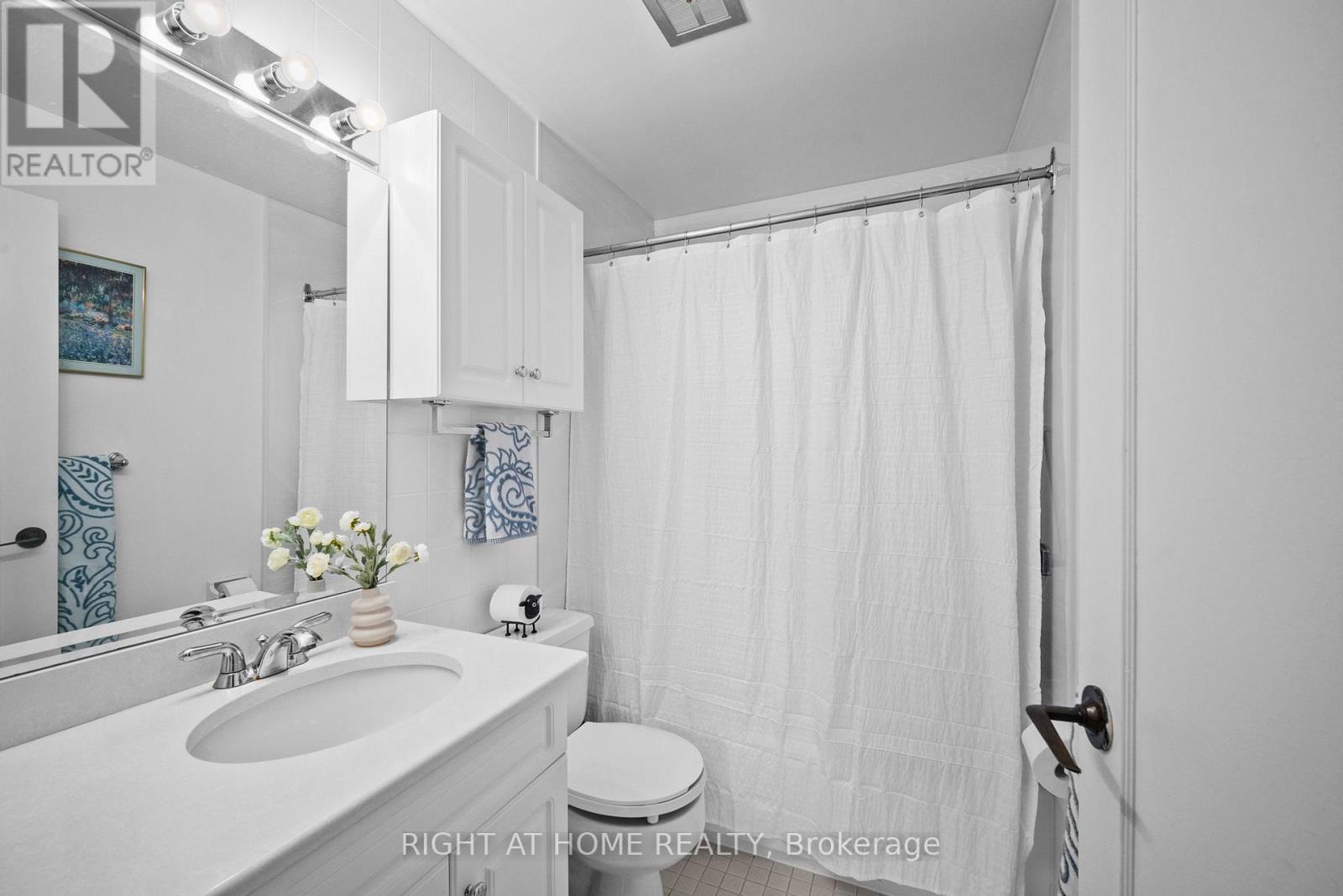 1006 - 1025 Richmond Road, Ottawa, Ontario  K2B 8G8 - Photo 20 - X12484323