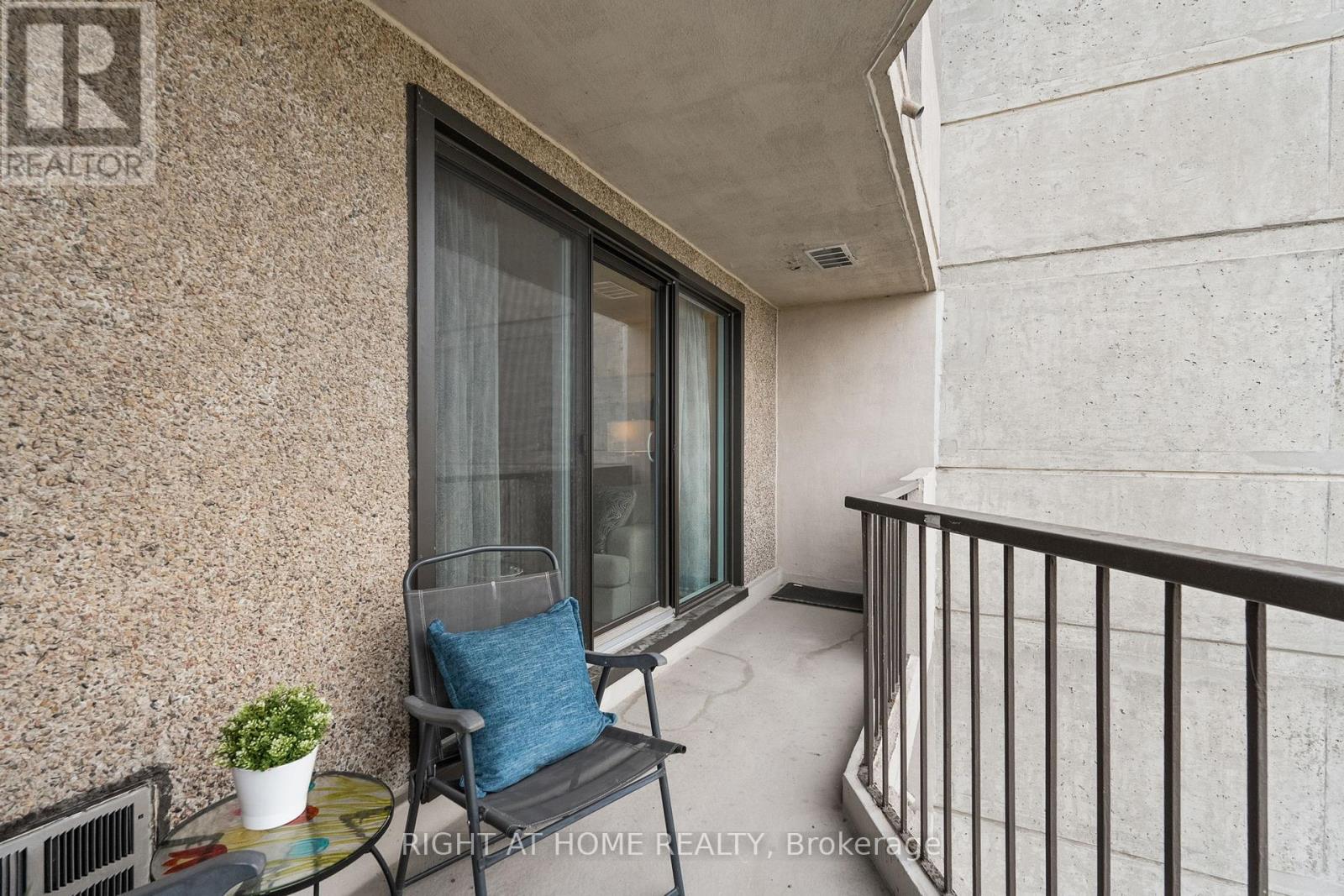 1006 - 1025 Richmond Road, Ottawa, Ontario  K2B 8G8 - Photo 28 - X12484323