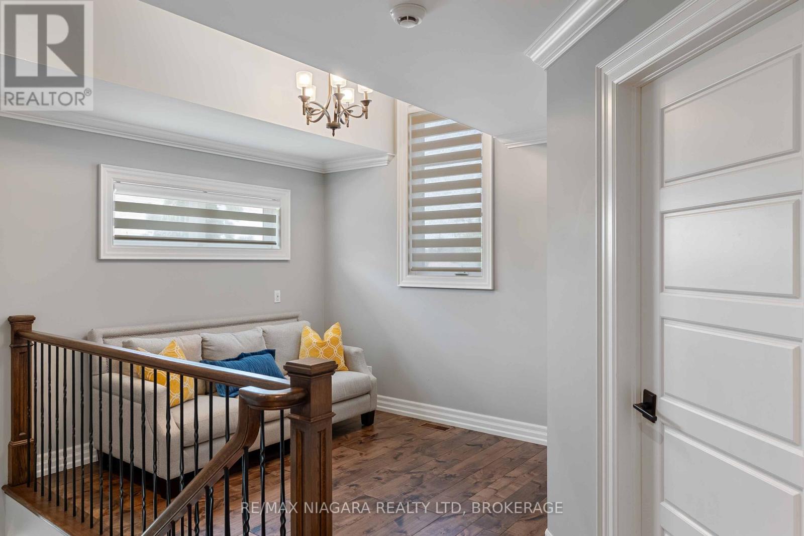 50 Sandalwood Crescent, Niagara-On-The-Lake, Ontario  L0S 1P0 - Photo 18 - X12475800