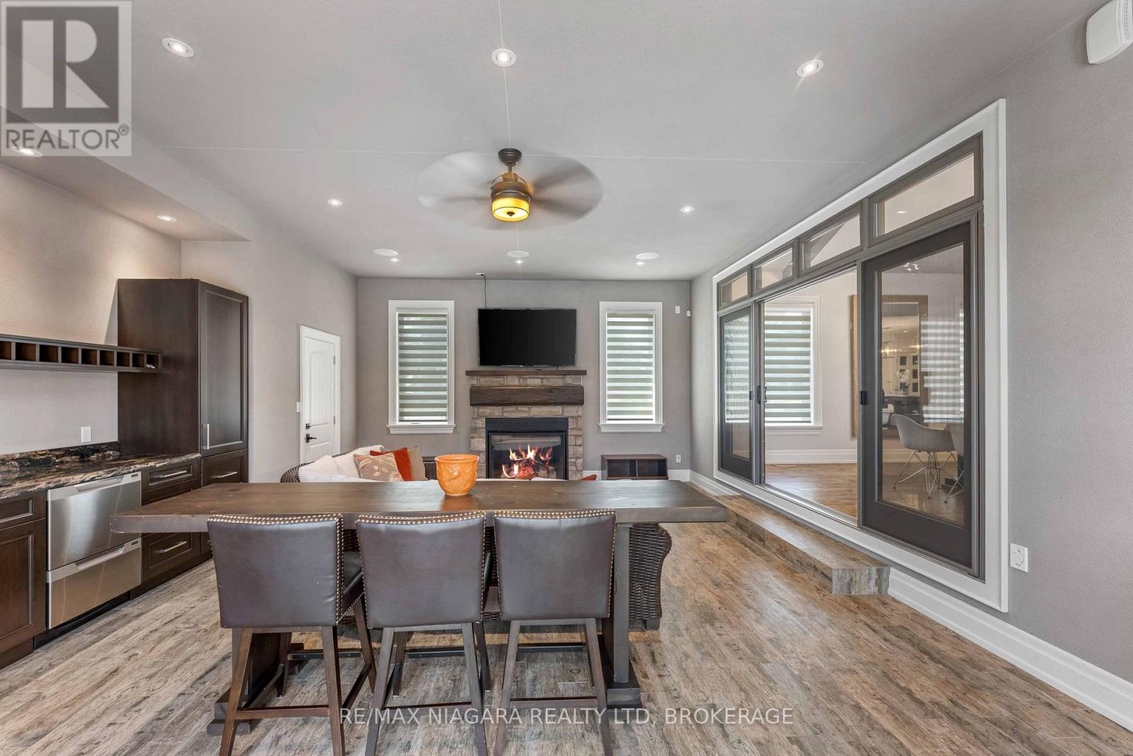 50 Sandalwood Crescent, Niagara-On-The-Lake, Ontario  L0S 1P0 - Photo 14 - X12475800