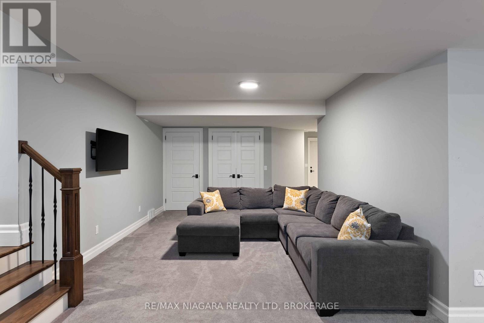 50 Sandalwood Crescent, Niagara-On-The-Lake, Ontario  L0S 1P0 - Photo 32 - X12475800