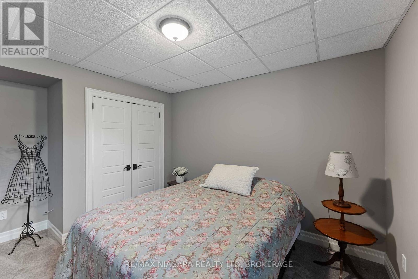 50 Sandalwood Crescent, Niagara-On-The-Lake, Ontario  L0S 1P0 - Photo 29 - X12475800