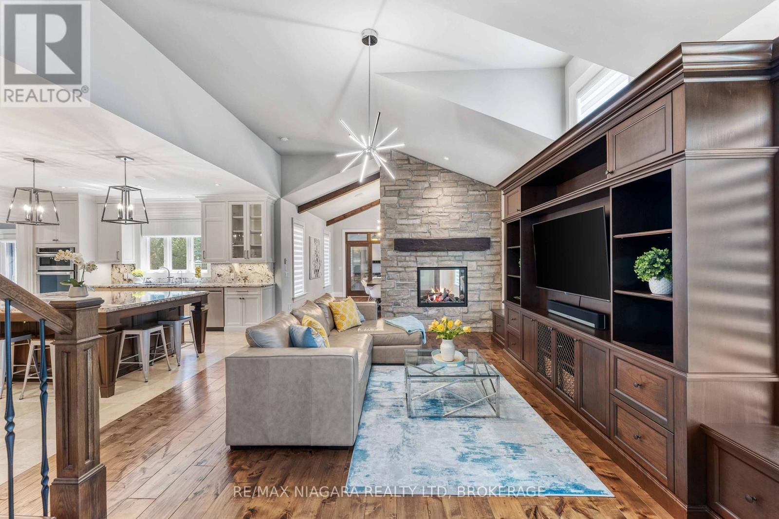 50 Sandalwood Crescent, Niagara-On-The-Lake, Ontario  L0S 1P0 - Photo 8 - X12475800