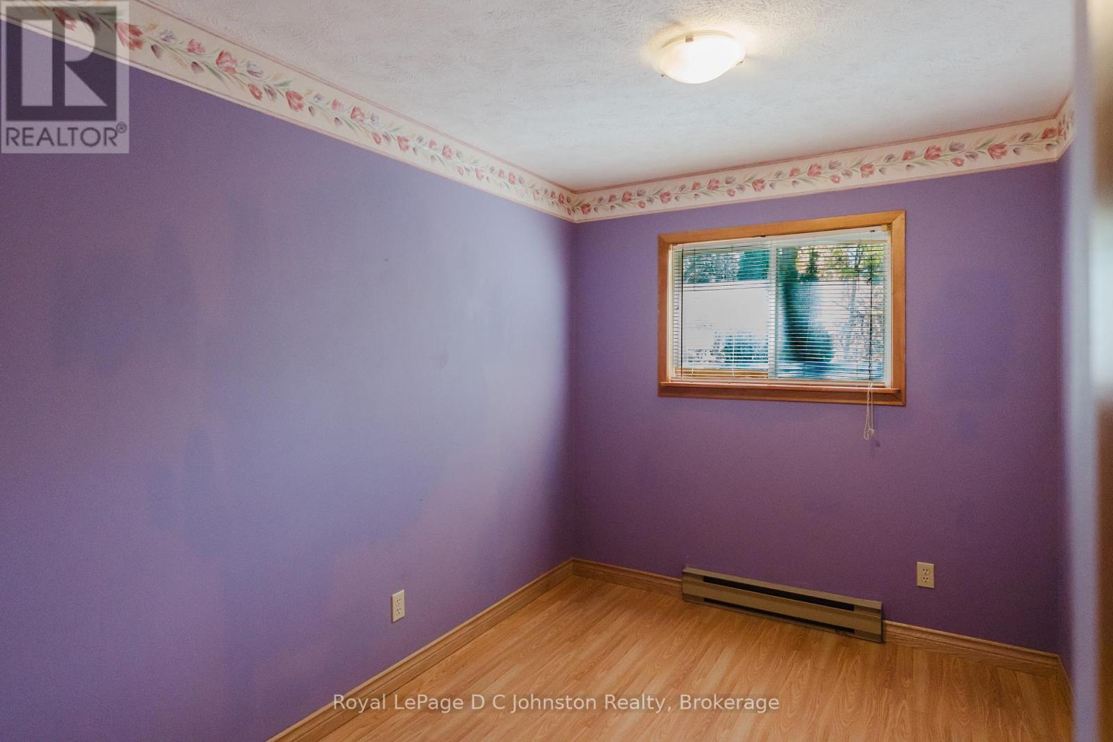 665 7th Street E, Owen Sound, Ontario  N4K 1J7 - Photo 14 - X12484636