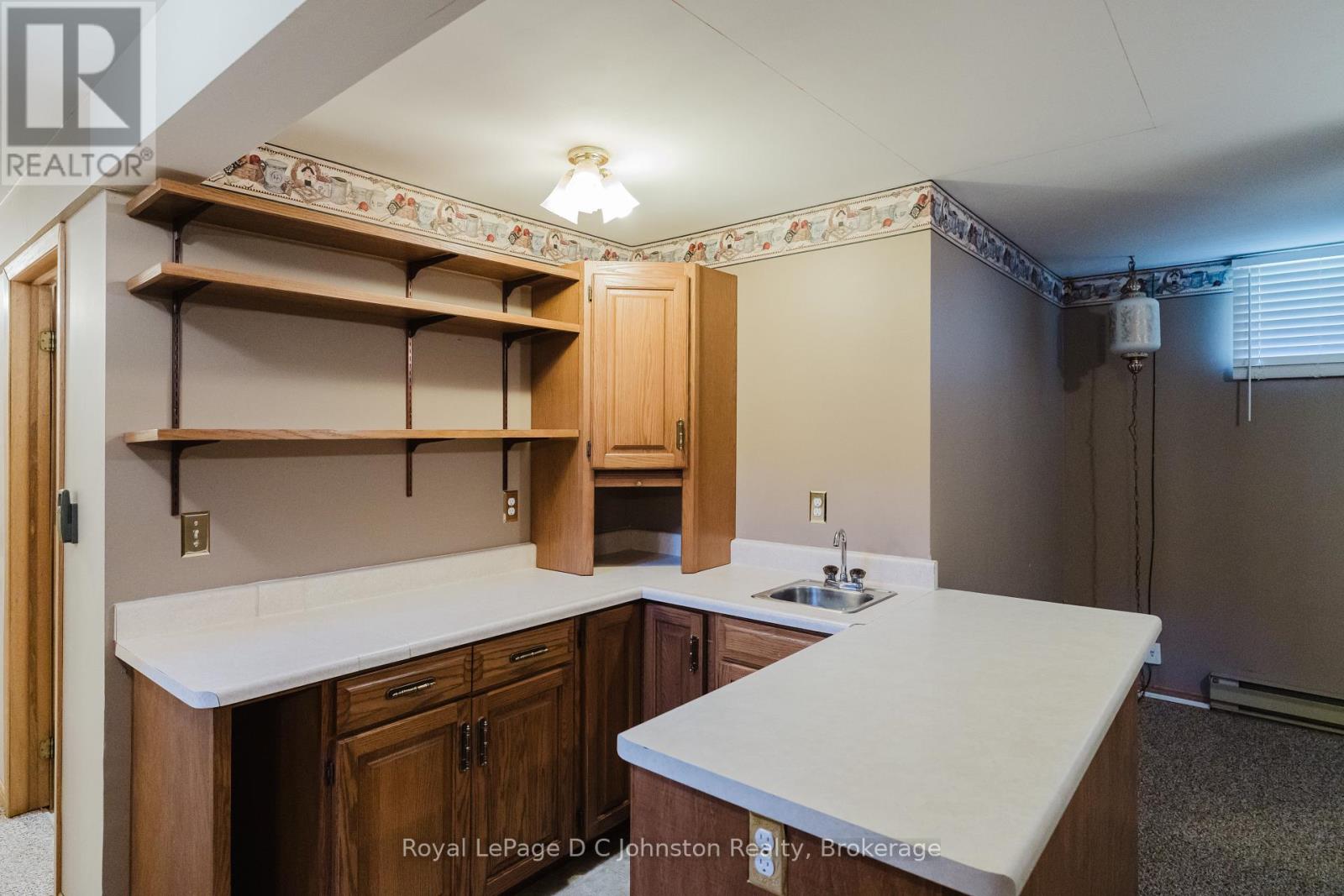 665 7th Street E, Owen Sound, Ontario  N4K 1J7 - Photo 18 - X12484636