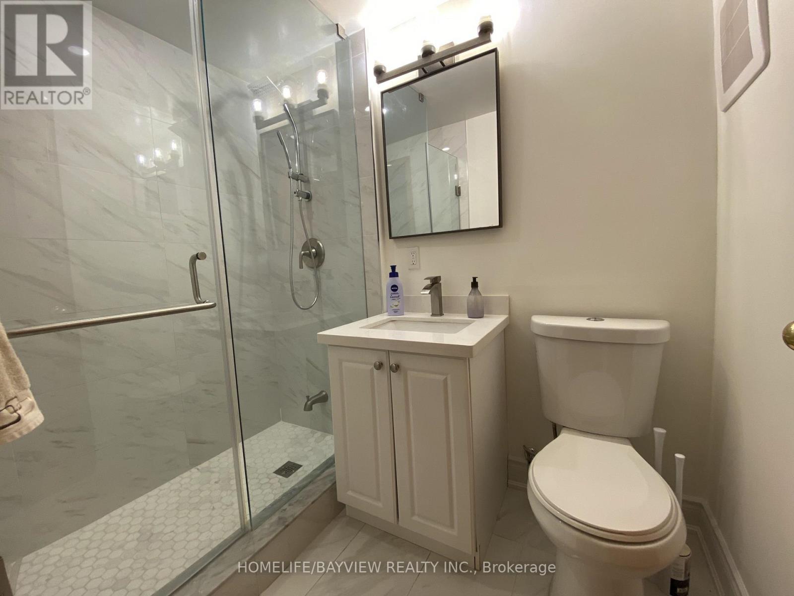 Bsmt Unit - 2 Westwood Lane, Richmond Hill, Ontario  L4C 6X9 - Photo 12 - N12484590