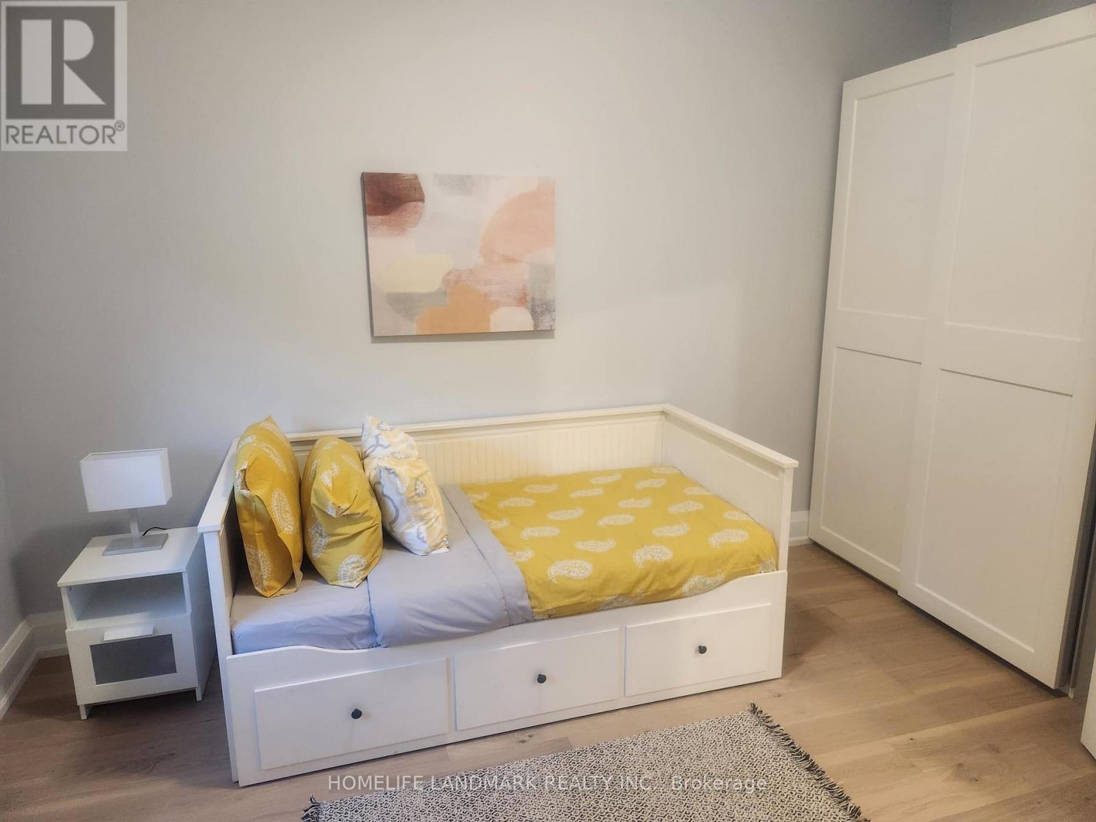 Main Unit - 452 D'arcy Street S, Newmarket, Ontario  L3Y 1N1 - Photo 15 - N12484591