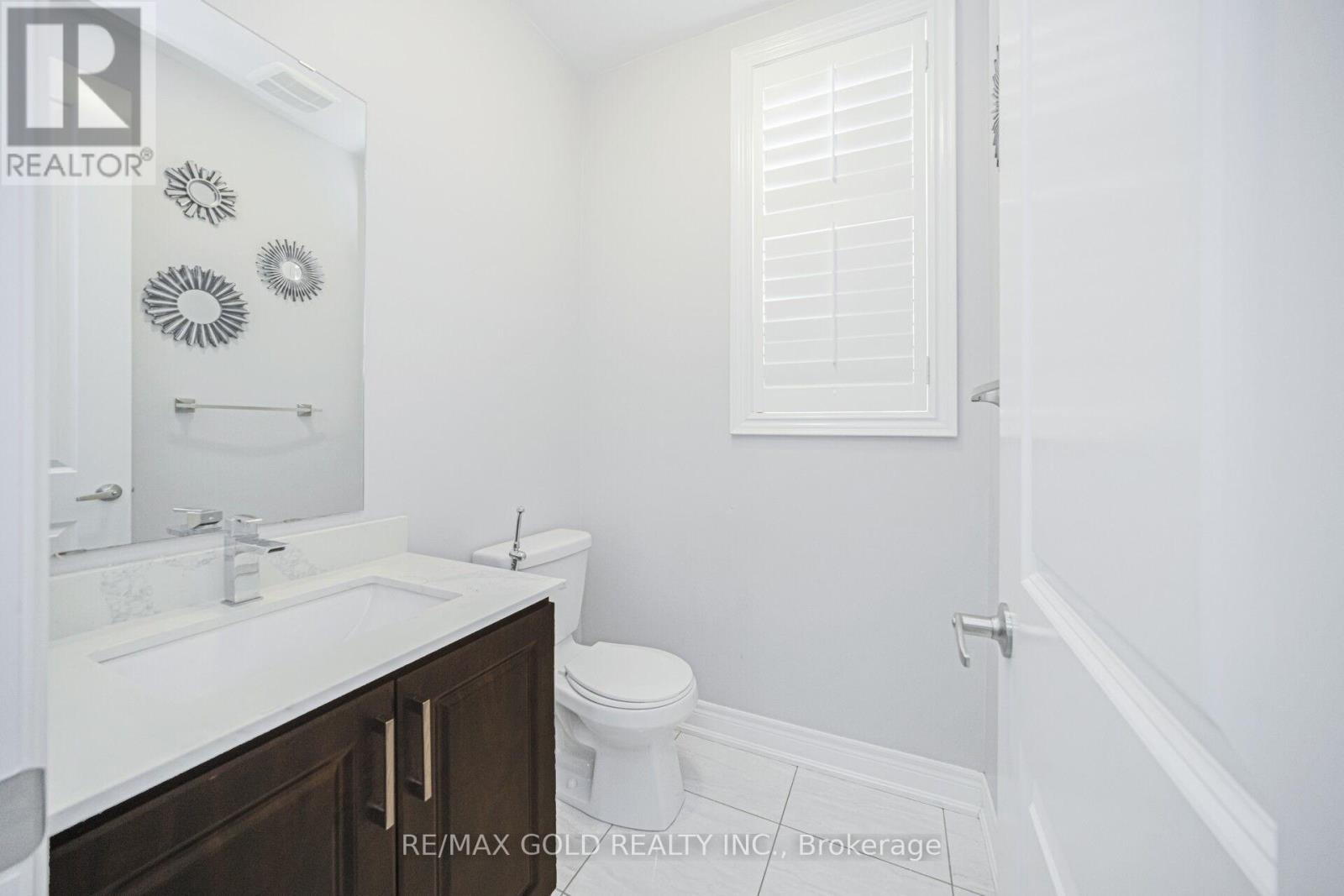 145 Kincardine Street, Vaughan, Ontario  L4H 4J3 - Photo 10 - N12484597